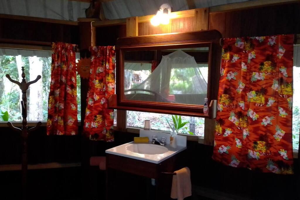 Sun Creek Lodge Punta Gorda Exterior foto